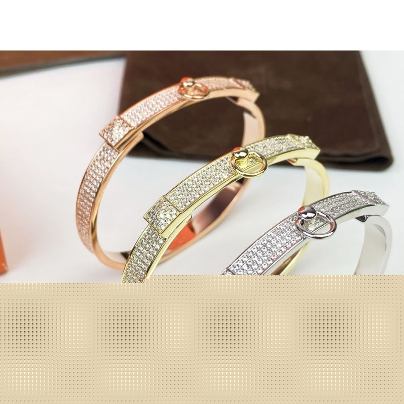 H**mes bracelets